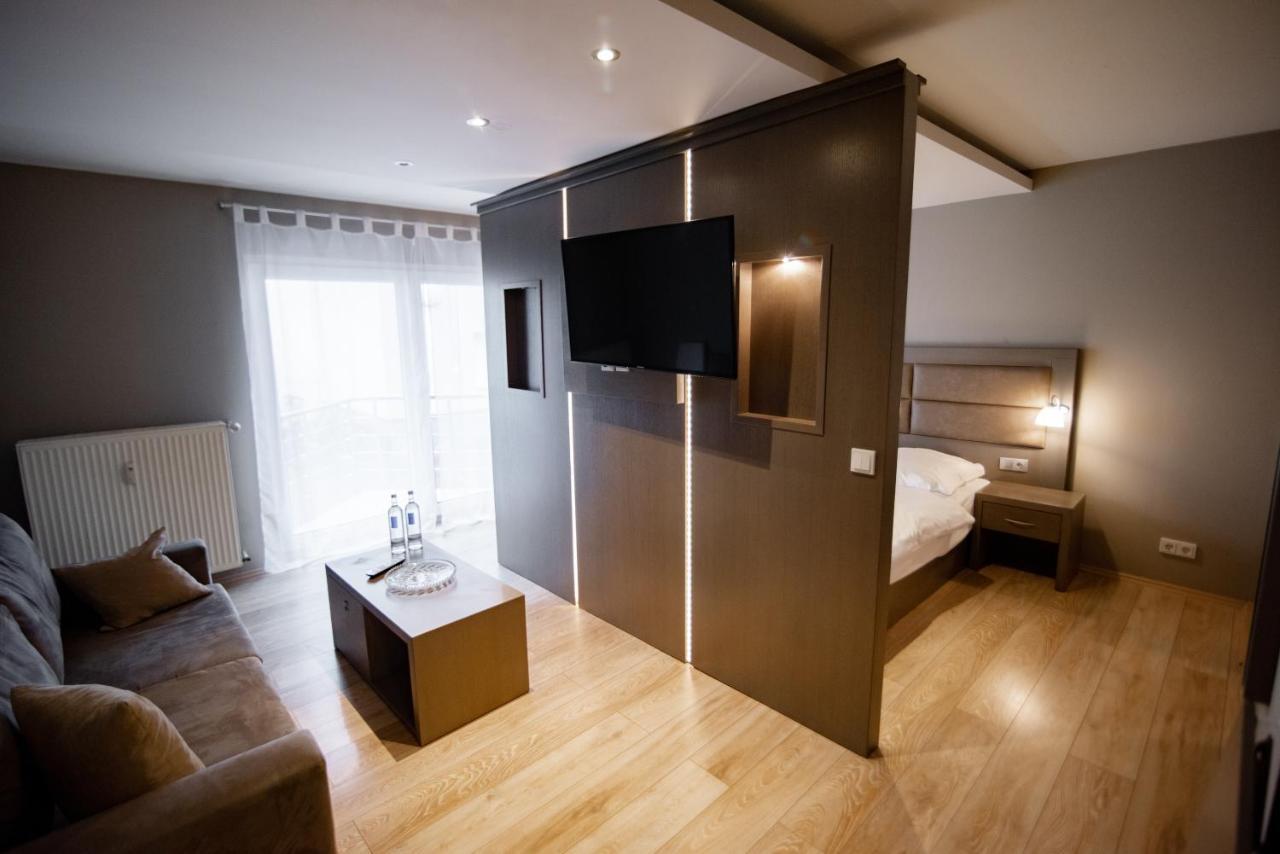 Main Appartments Frankfurt Airport 凯尔斯特巴赫 外观 照片
