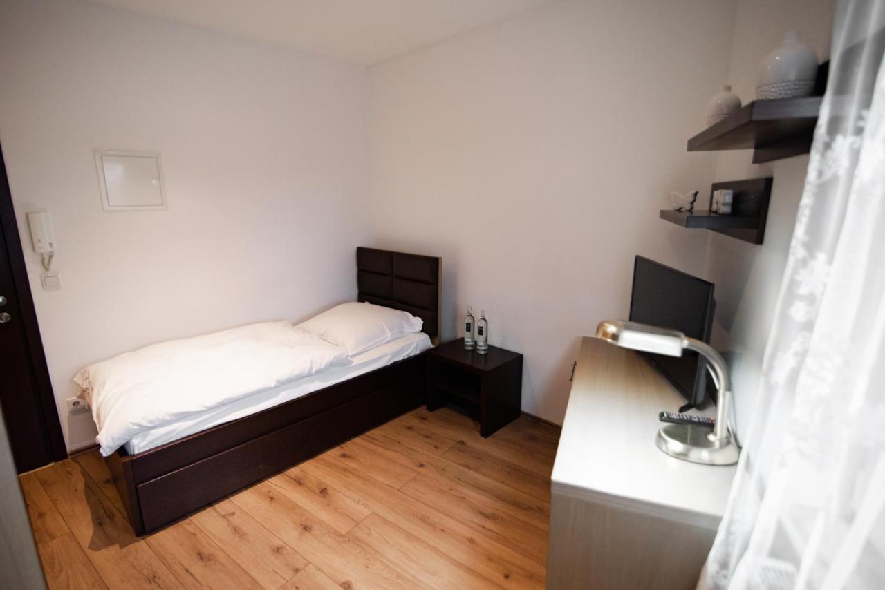 Main Appartments Frankfurt Airport 凯尔斯特巴赫 外观 照片